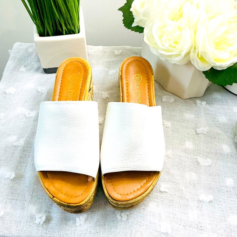 Elegant White Leather Mules by La Pinta